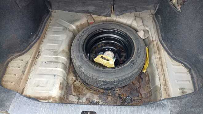 Nissan Tiida 2008, 240,000 km - 1.6 l - Bakı