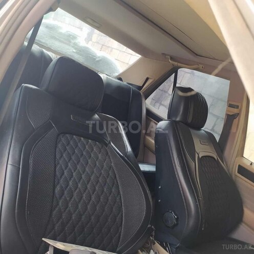 Mercedes E 250 1991, 555,555 km - 2.5 l - Masallı