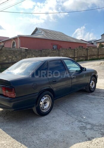Opel Vectra 1993, 298,745 km - 1.6 l - Bakı