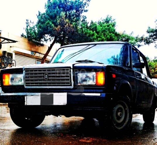 LADA (VAZ) 2107 2010, 130,000 km - 1.6 l - Salyan