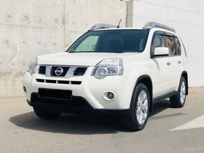 Nissan X-Trail 2012, 270,000 km - 2.5 l - Bakı