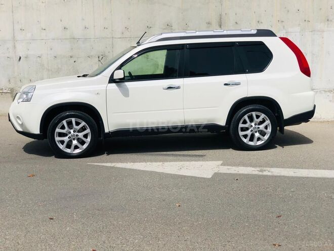 Nissan X-Trail 2012, 270,000 km - 2.5 l - Bakı