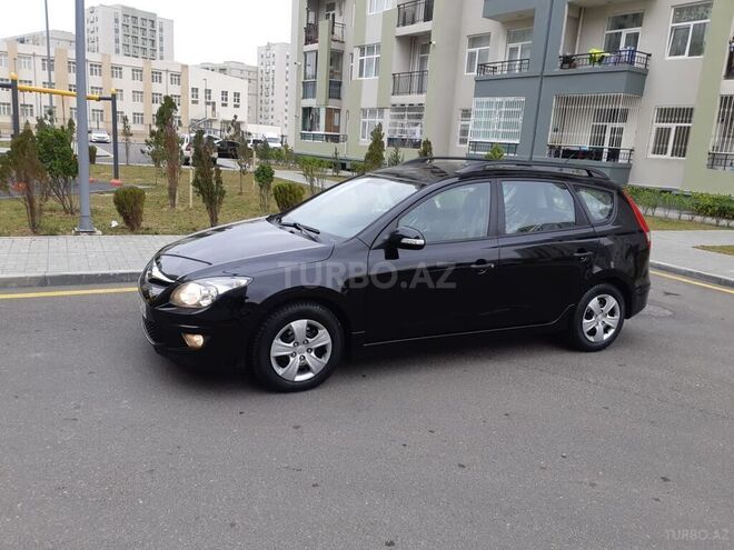 Hyundai i30 2011, 124,000 km - 1.6 л - Bakı