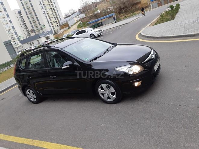 Hyundai i30 2011, 124,000 km - 1.6 л - Bakı