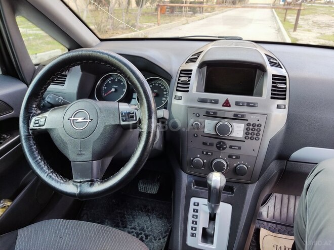 Opel Zafira 2005, 240,000 km - 1.9 l - Bakı