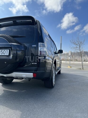 Mitsubishi Pajero 2007, 260,000 km - 3.2 л - Bakı