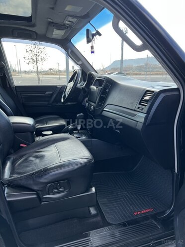 Mitsubishi Pajero 2007, 260,000 km - 3.2 л - Bakı