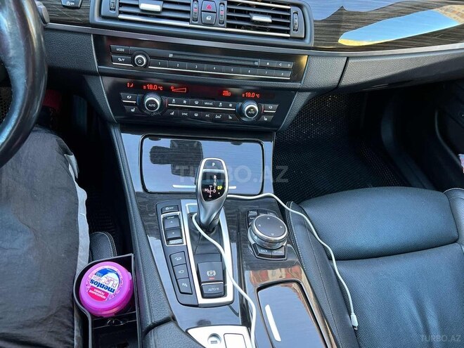 BMW 530 2015, 195,000 km - 3.0 л - Bakı