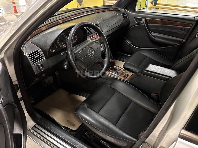 Mercedes C 230 2000, 302,551 km - 2.3 l - Gəncə