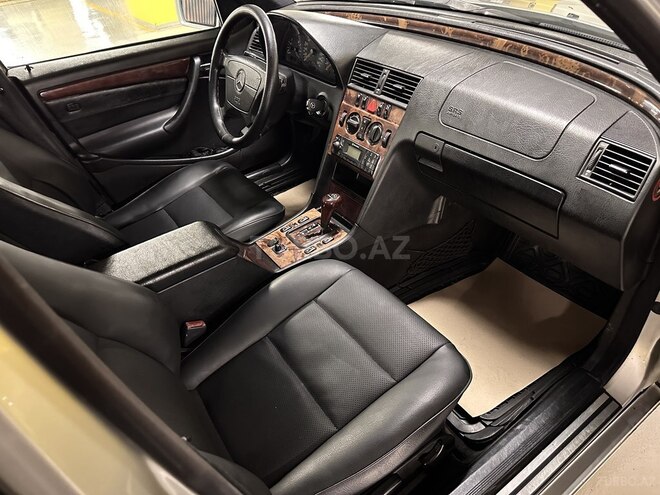 Mercedes C 230 2000, 302,551 km - 2.3 l - Gəncə