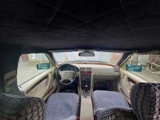 Mercedes C 180 1997, 256,585 km - 1.8 l - Qazax