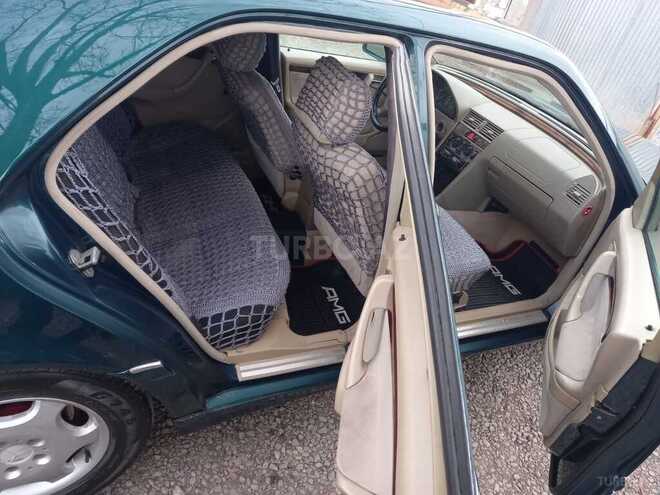 Mercedes C 180 1997, 256,585 km - 1.8 l - Qazax