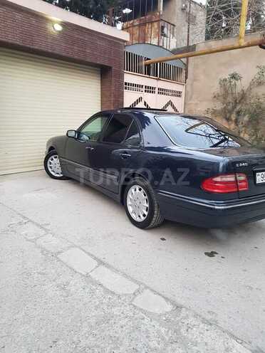 Mercedes E 240 2000, 28,000 km - 2.4 л - Bakı