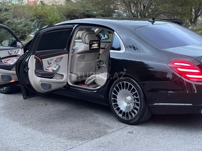 Mercedes-Maybach S 560 2016, 120,000 km - 4.0 л - Bakı