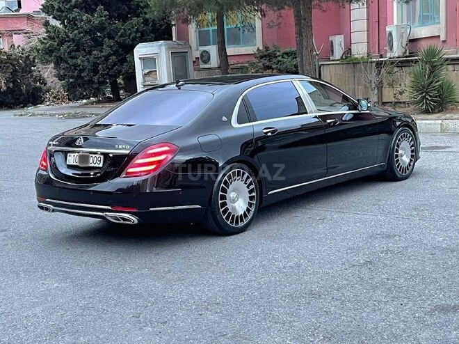 Mercedes-Maybach S 560 2016, 120,000 km - 4.0 л - Bakı
