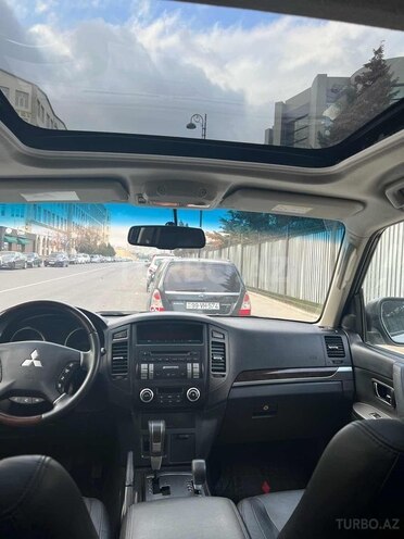 Mitsubishi Pajero 2013, 134,000 km - 3.5 l - Bakı