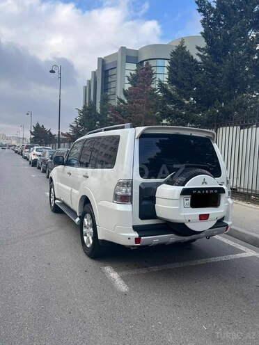 Mitsubishi Pajero 2013, 134,000 km - 3.5 l - Bakı