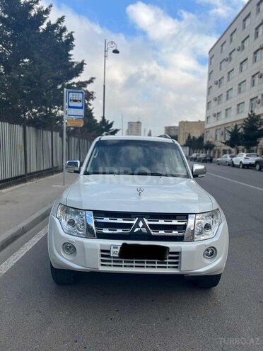 Mitsubishi Pajero 2013, 134,000 km - 3.5 l - Bakı