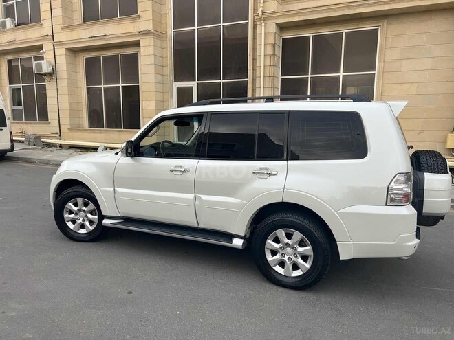 Mitsubishi Pajero 2013, 134,000 km - 3.5 l - Bakı