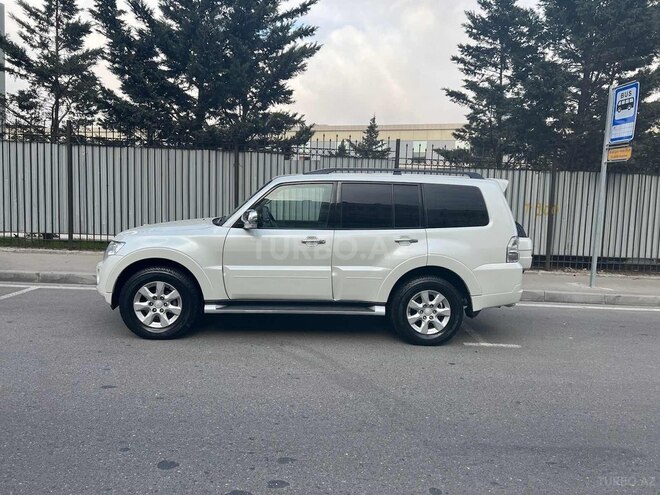 Mitsubishi Pajero 2013, 134,000 km - 3.5 l - Bakı