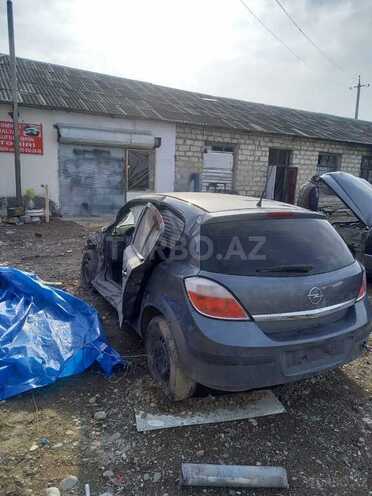 Opel Astra 2006, 345,528 km - 1.4 л - Yevlax