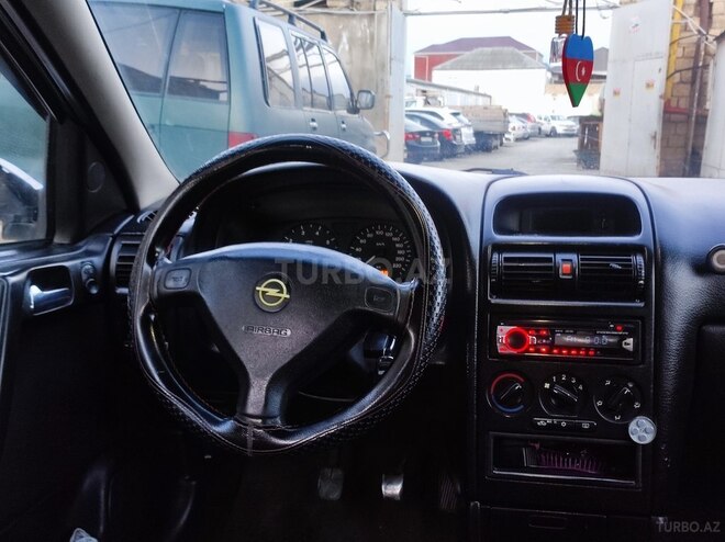 Opel Vectra 1999, 150,000 km - 1.6 l - Bakı