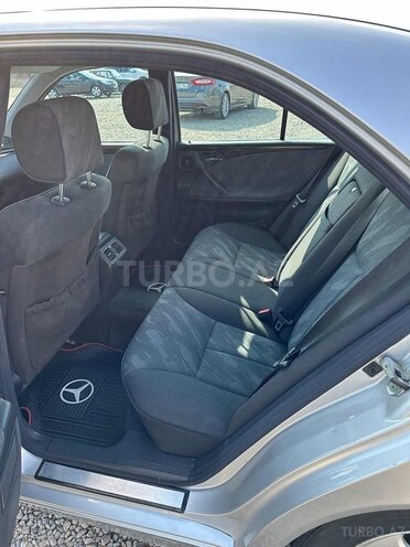 Mercedes E 200 1999, 218,000 km - 2.0 l - Gəncə