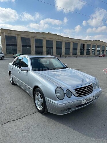 Mercedes E 200 1999, 218,000 km - 2.0 l - Gəncə