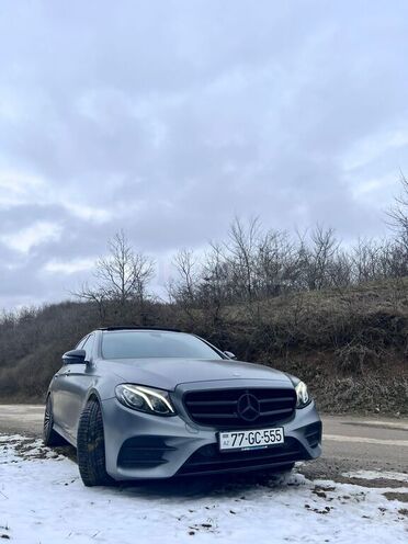 Mercedes E 220 2018, 162,544 km - 2.2 l - Bakı