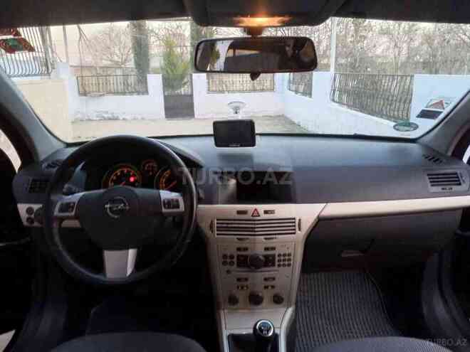 Opel Astra 2008, 191,800 km - 1.4 l - Salyan