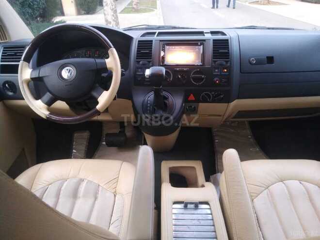 Volkswagen Multivan 2009, 220,000 km - 2.5 л - Bakı