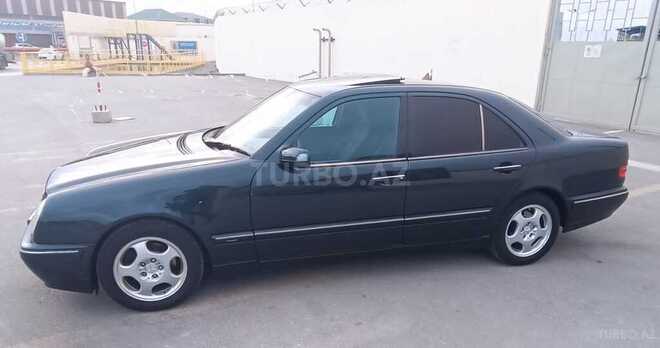 Mercedes E 270 2000, 420,000 km - 2.7 l - Bakı