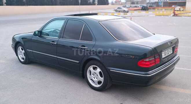 Mercedes E 270 2000, 420,000 km - 2.7 l - Bakı