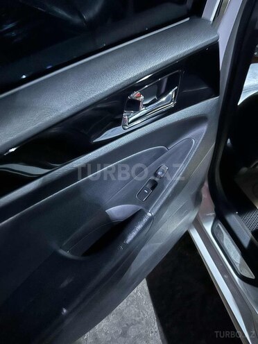 Hyundai Sonata 2011, 97,000 km - 2.0 л - Bakı