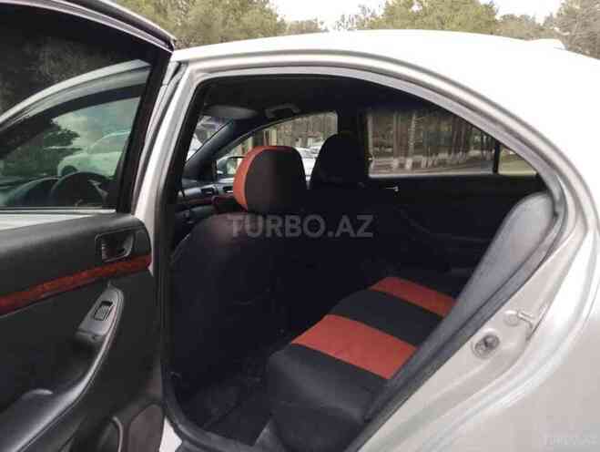 Toyota Avensis 2004, 250,000 km - 2.0 l - Bakı