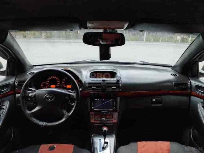 Toyota Avensis 2004, 250,000 km - 2.0 l - Bakı