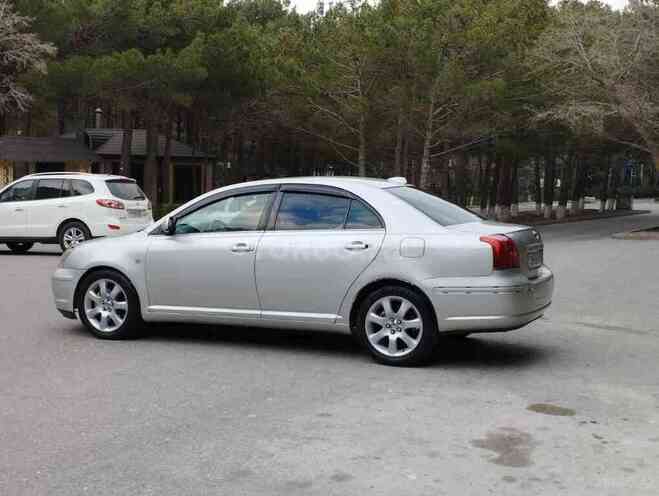 Toyota Avensis 2004, 250,000 km - 2.0 l - Bakı