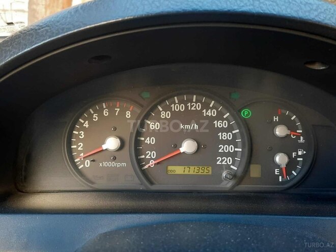 Kia Sorento 2005, 172,000 km - 3.5 l - Bakı
