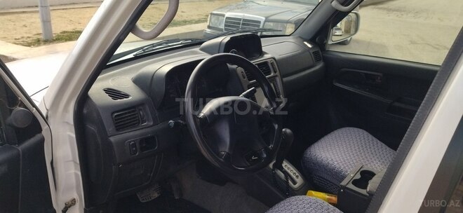 Mitsubishi Pajero io 1999, 374,097 km - 1.8 l - Bakı
