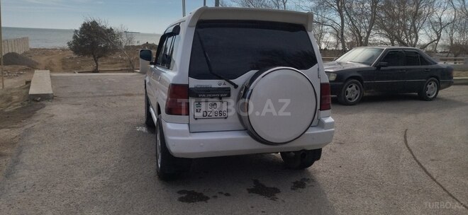Mitsubishi Pajero io 1999, 374,097 km - 1.8 l - Bakı
