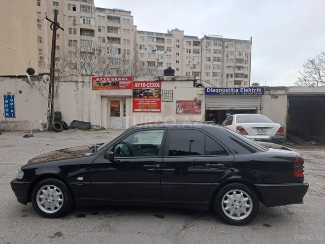 Mercedes C 200 1999, 275,000 km - 2.0 l - Bakı