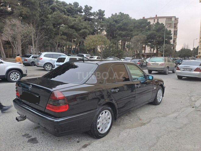 Mercedes C 200 1999, 275,000 km - 2.0 l - Bakı