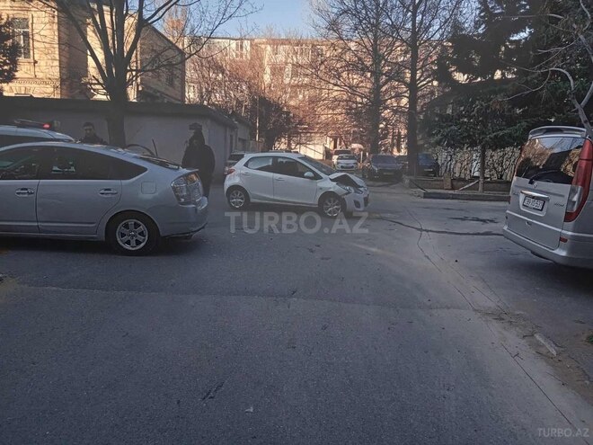 Mazda 2 2010, 140,000 km - 1.5 l - Bakı