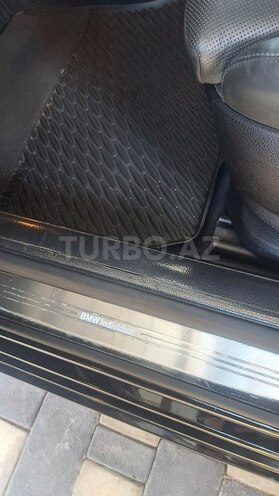 BMW 750 2009, 62,000 km - 4.4 l - Bakı