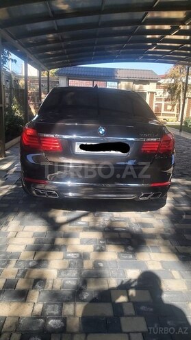BMW 750 2009, 62,000 km - 4.4 l - Bakı