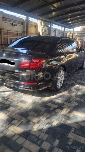BMW 750 2009, 62,000 km - 4.4 l - Bakı
