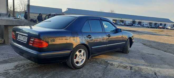 Mercedes E 230 1996, 475,286 km - 2.3 л - Ağcabədi