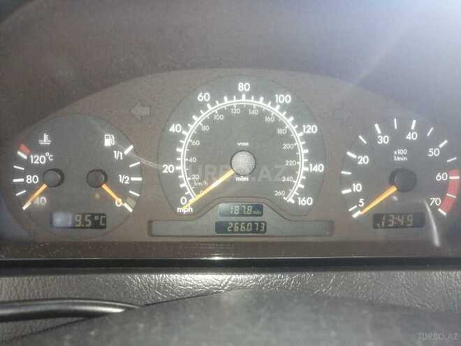 Mercedes C 230 1999, 266,100 km - 2.3 л - Beyləqan