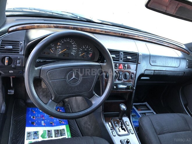 Mercedes C 180 1998, 281,000 km - 1.8 л - Tovuz