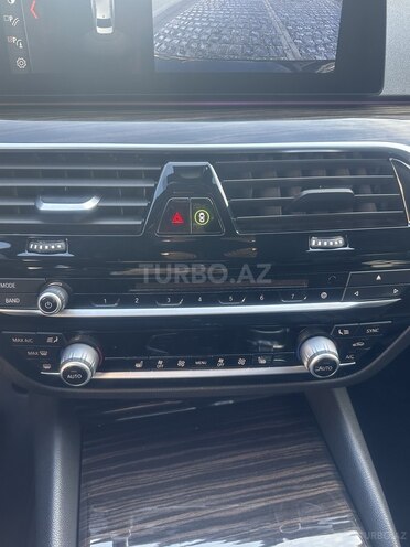 BMW 530 2018, 92,500 km - 2.0 l - Bakı